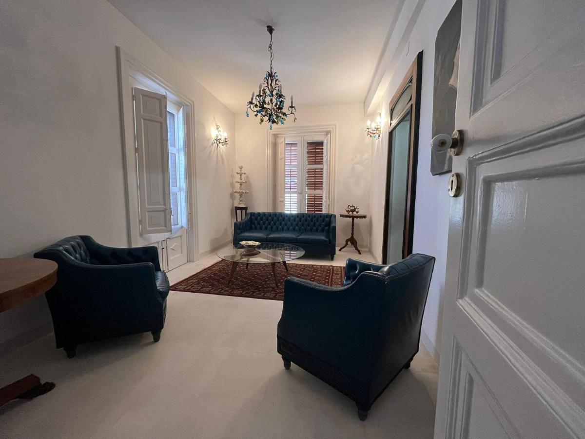 Palazzo Triolo - Dimora Di Charme Bed & Breakfast Корлеоне Екстериор снимка